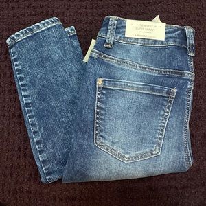 MAURICES SKINNY JEANS